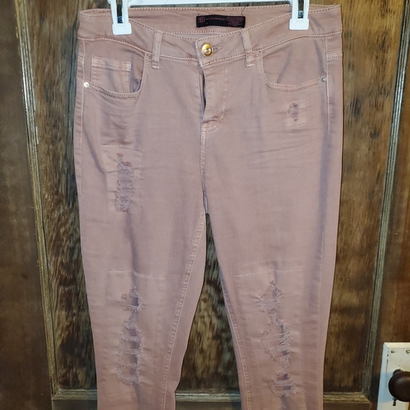 No Boundaries mauve Jean jeggings 11 - Picture 2 of 4